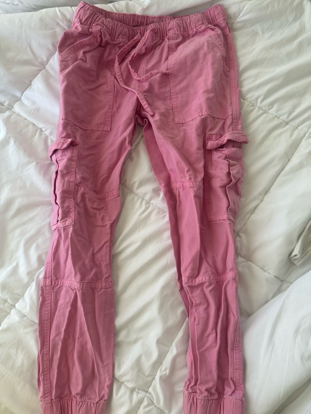 Women’s Aerie Pink Cargo Jogger Pants